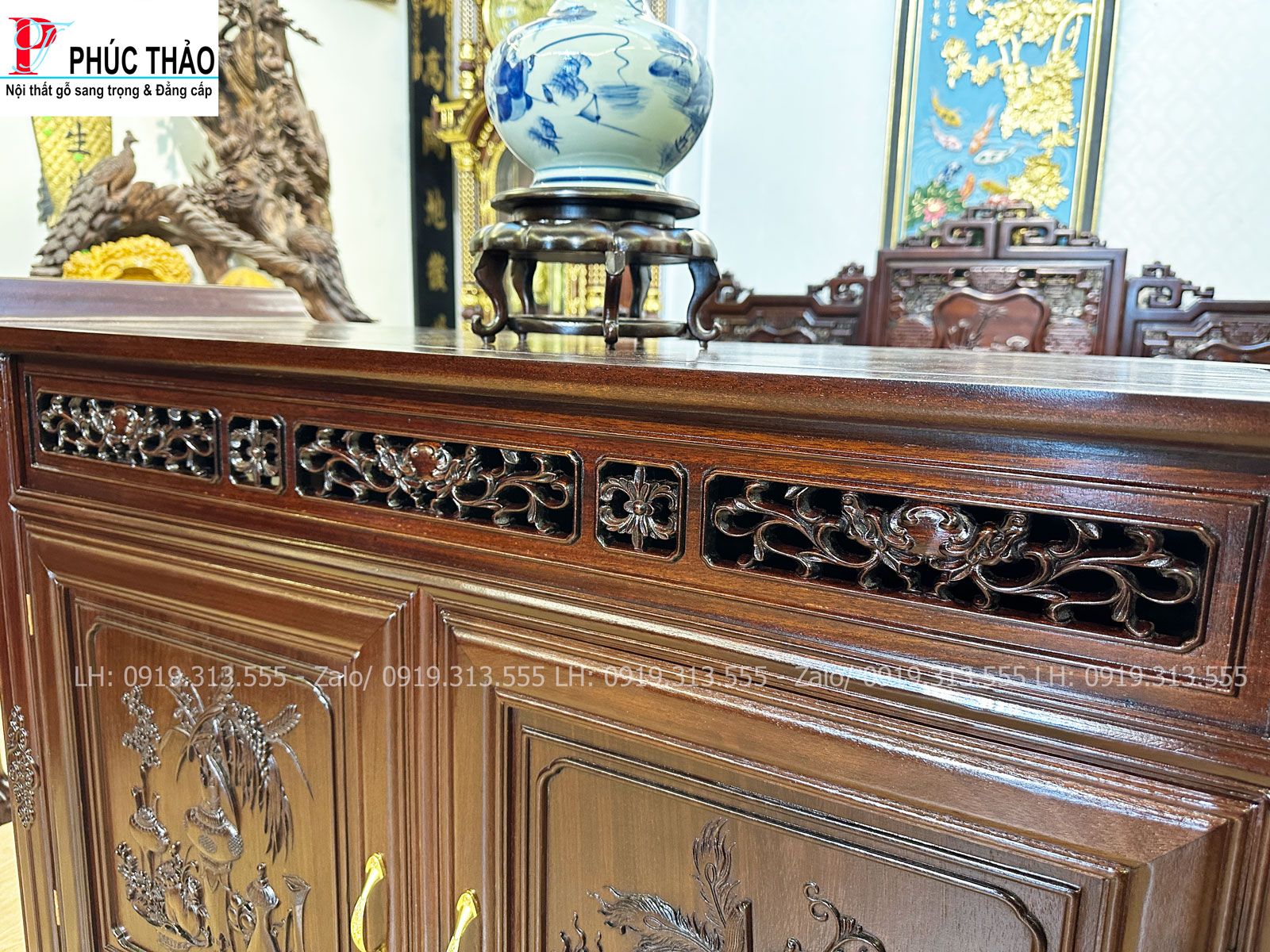 Bàn kệ bày đồ lối Huế - công năng và ứng dụng đa dạng