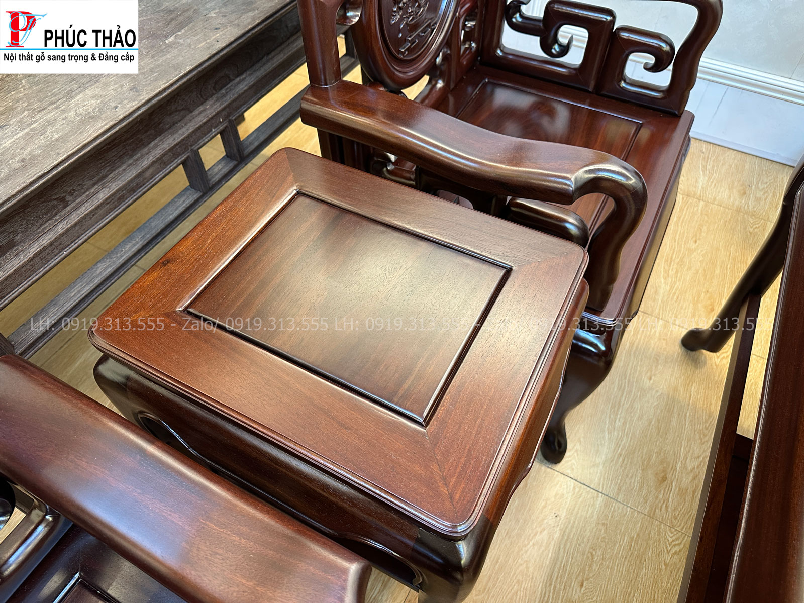 Chất lượng gỗ và tay nghề tạo nên giá trị của bộ bàn ghế Móc Mỏ Chất lượng gỗ và tay nghề tạo nên giá trị của bộ bàn ghế Móc Mỏ