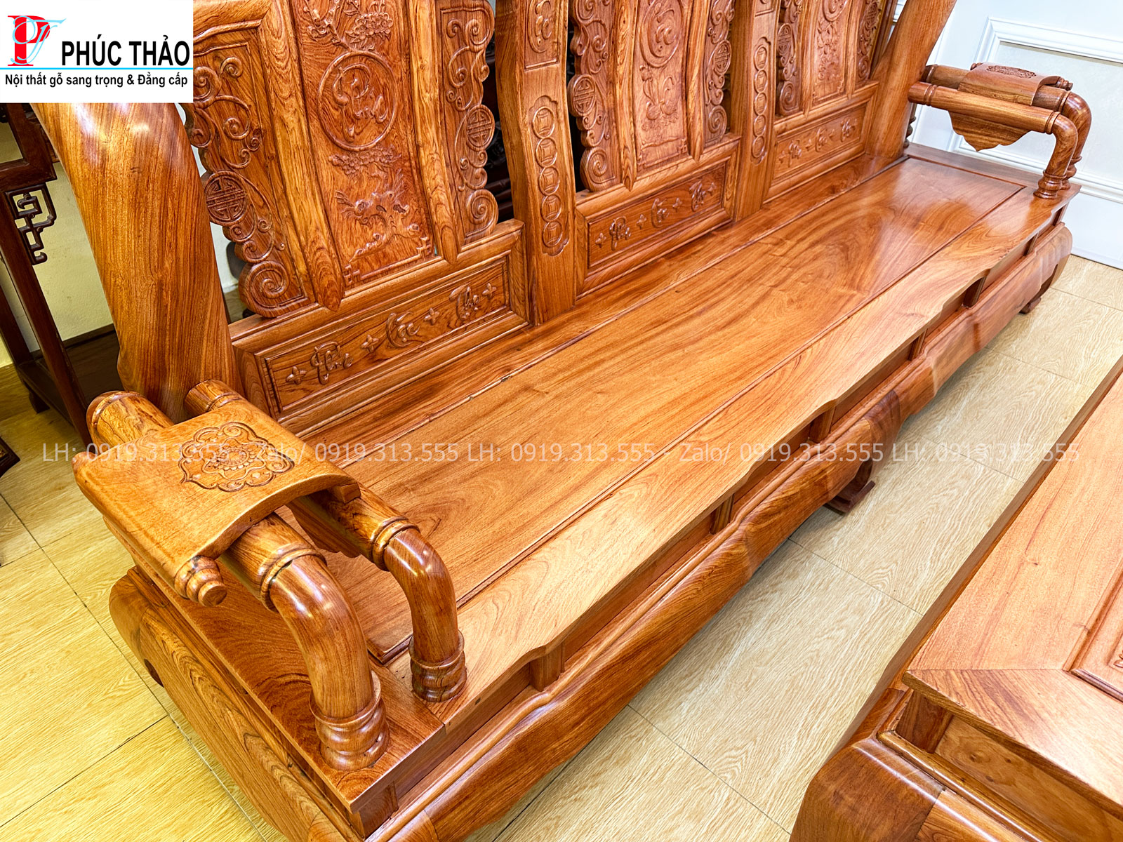 Bàn ghế tần thủy hoàng gỗ gõ sở hữu thiết kế độc đáo