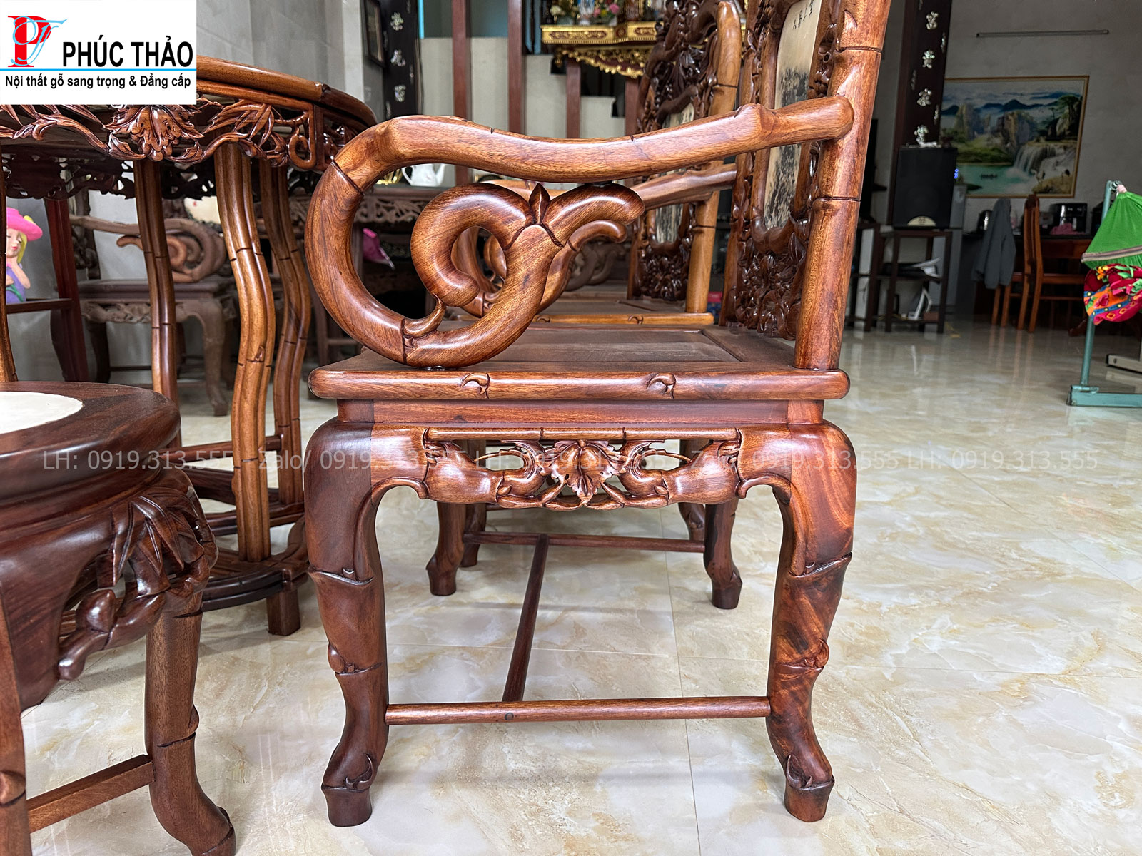 Điểm nổi bật trong thiết kế bàn ghế trúc kép