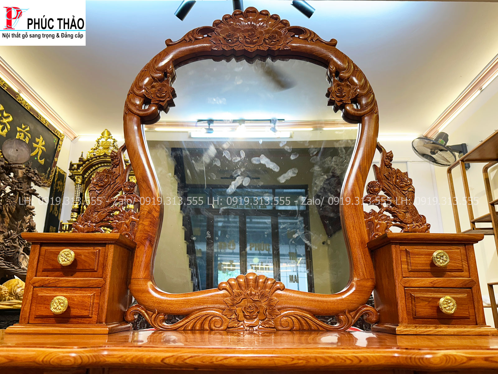 Thông tin kích thước bàn trang điểm chạm hoa hồng