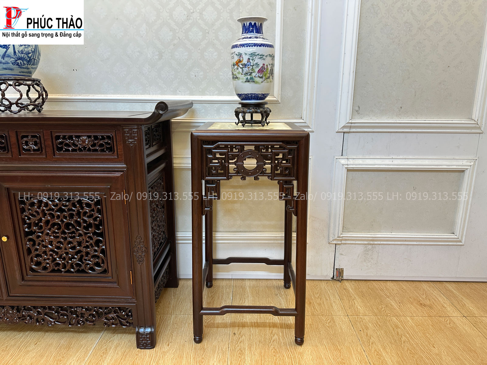 Bộ bàn đôn bày đồ thiết kế hài hòa thanh thoát