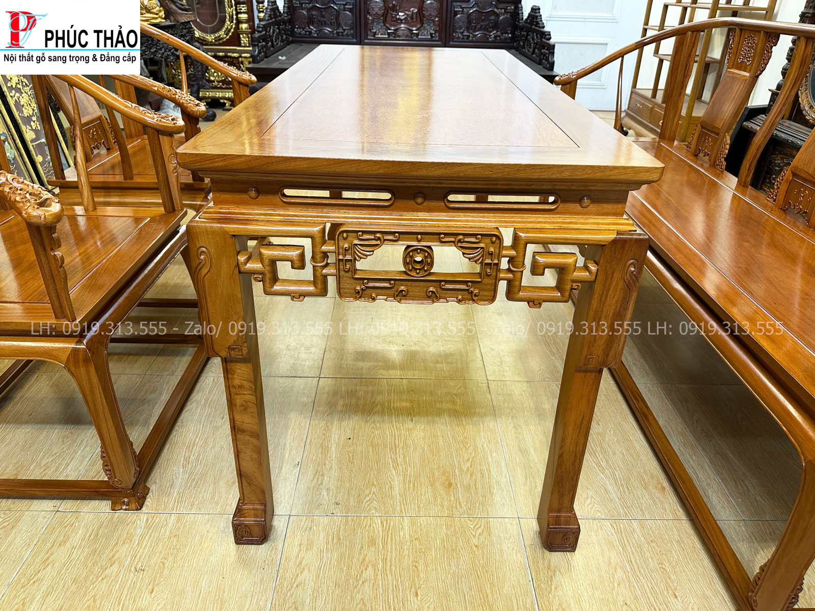 Công năng và giá trị phong thủy của bộ bàn trà ghế minh gỗ gõ