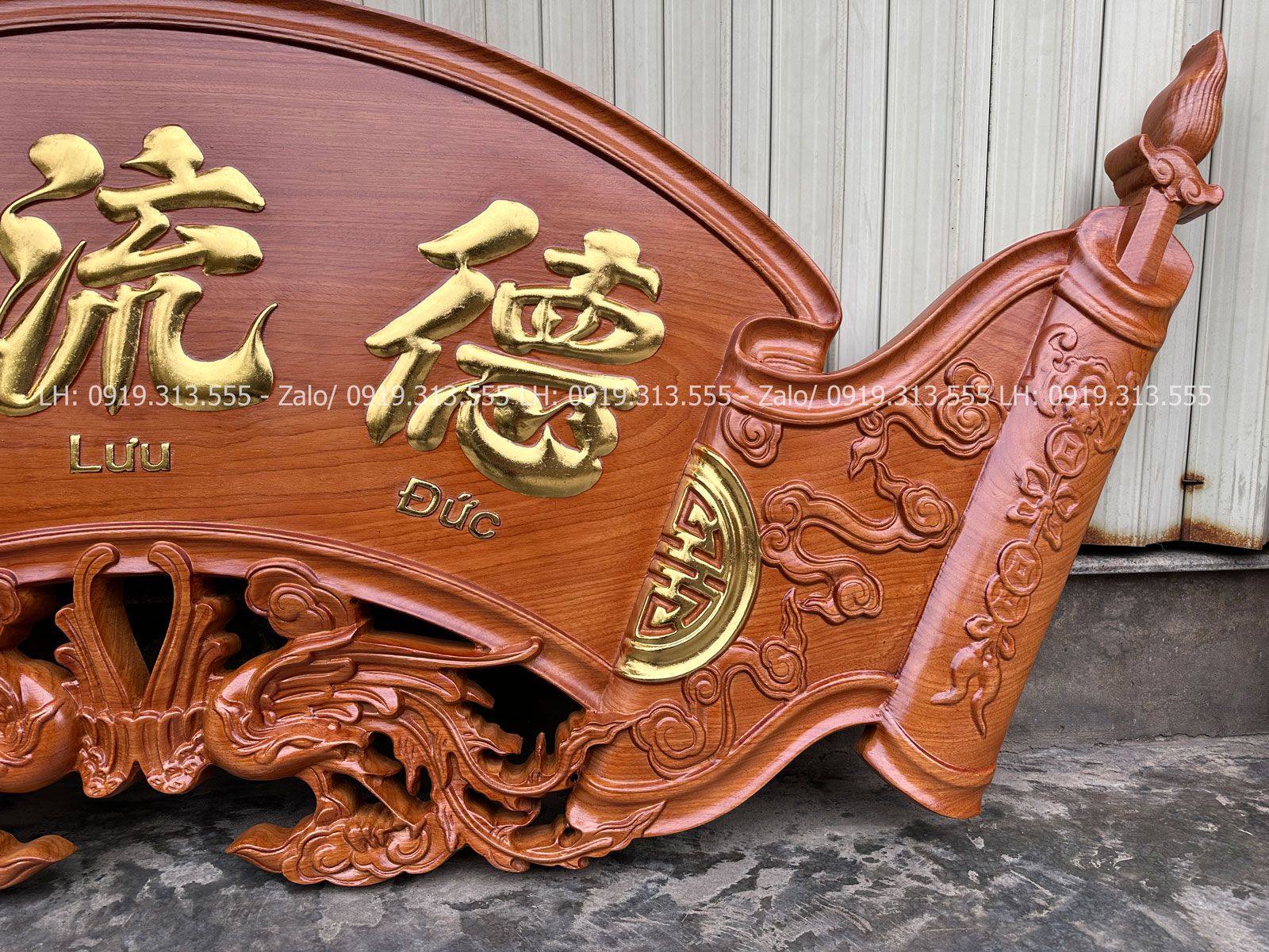 Lưa chọn câu đối cuốn thư hợp phong thủy