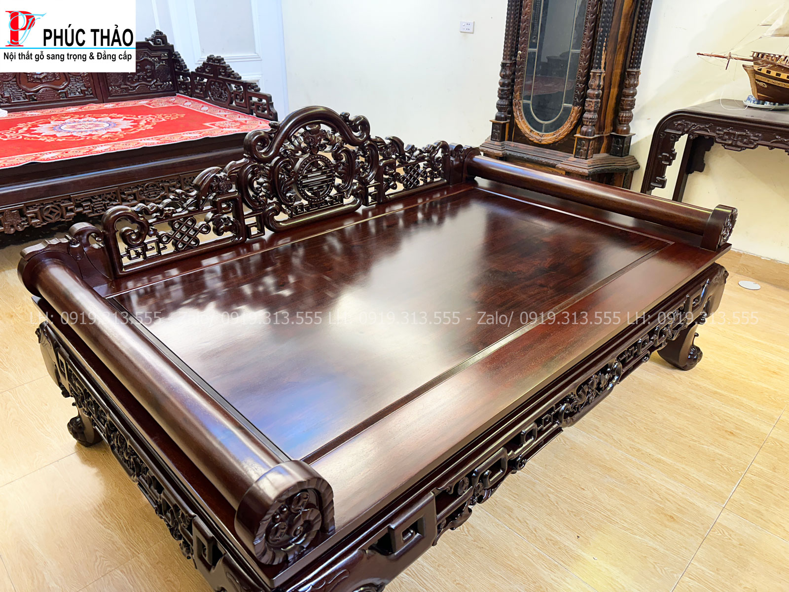 Kiểu dáng giường phương lười – Biểu tượng của sự thư thái và quyền quý