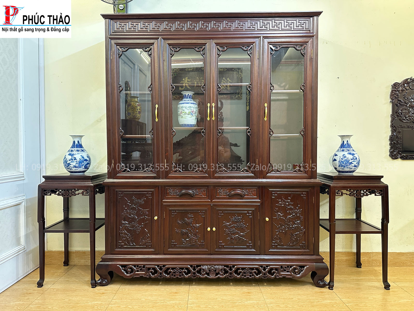 Tủ bày đồ gỗ gụ TBĐ16 tăng tính thẩm mỹ cho không gian