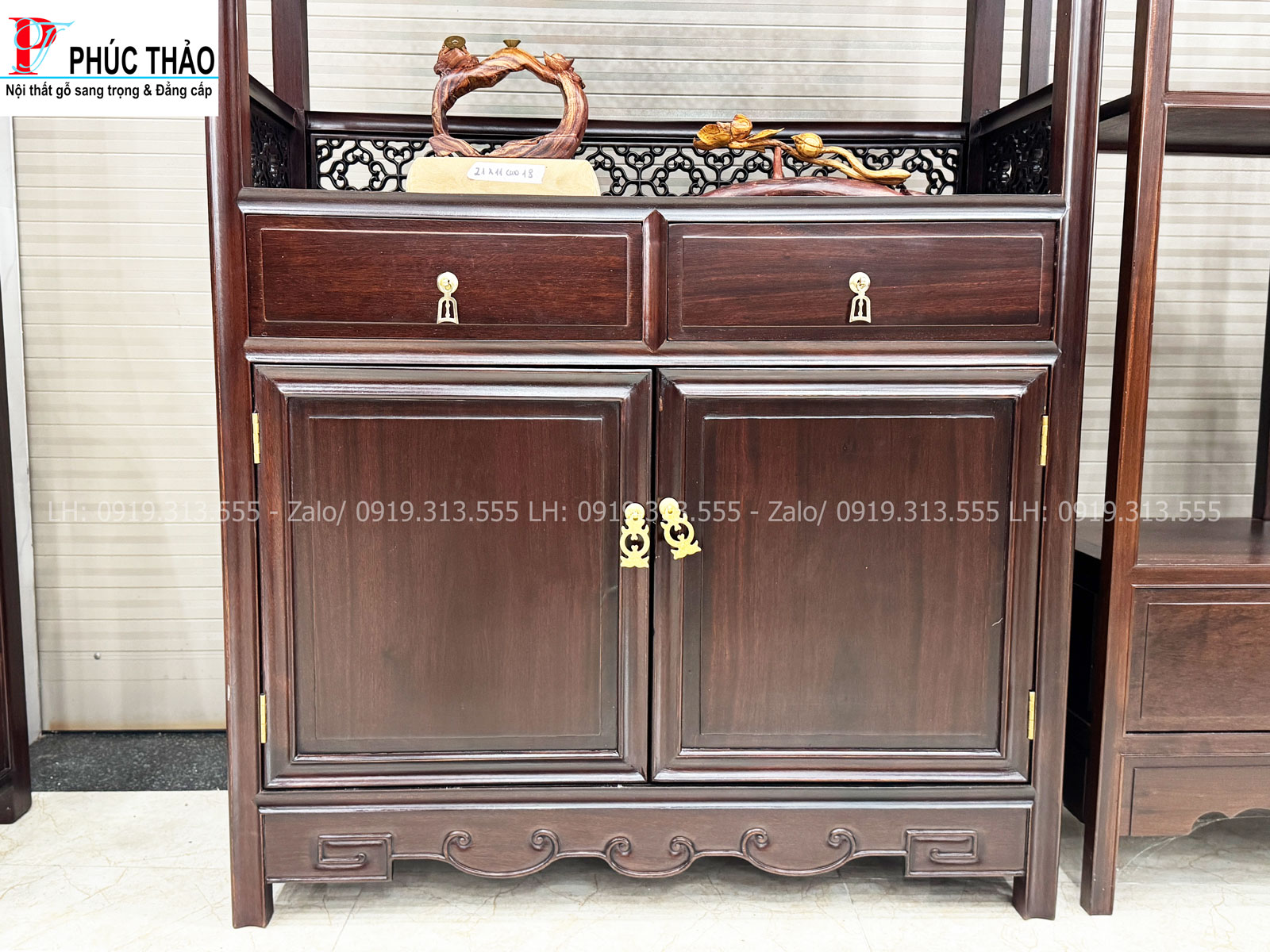 Thông tin kích thước tủ trưng bày gỗ gụ