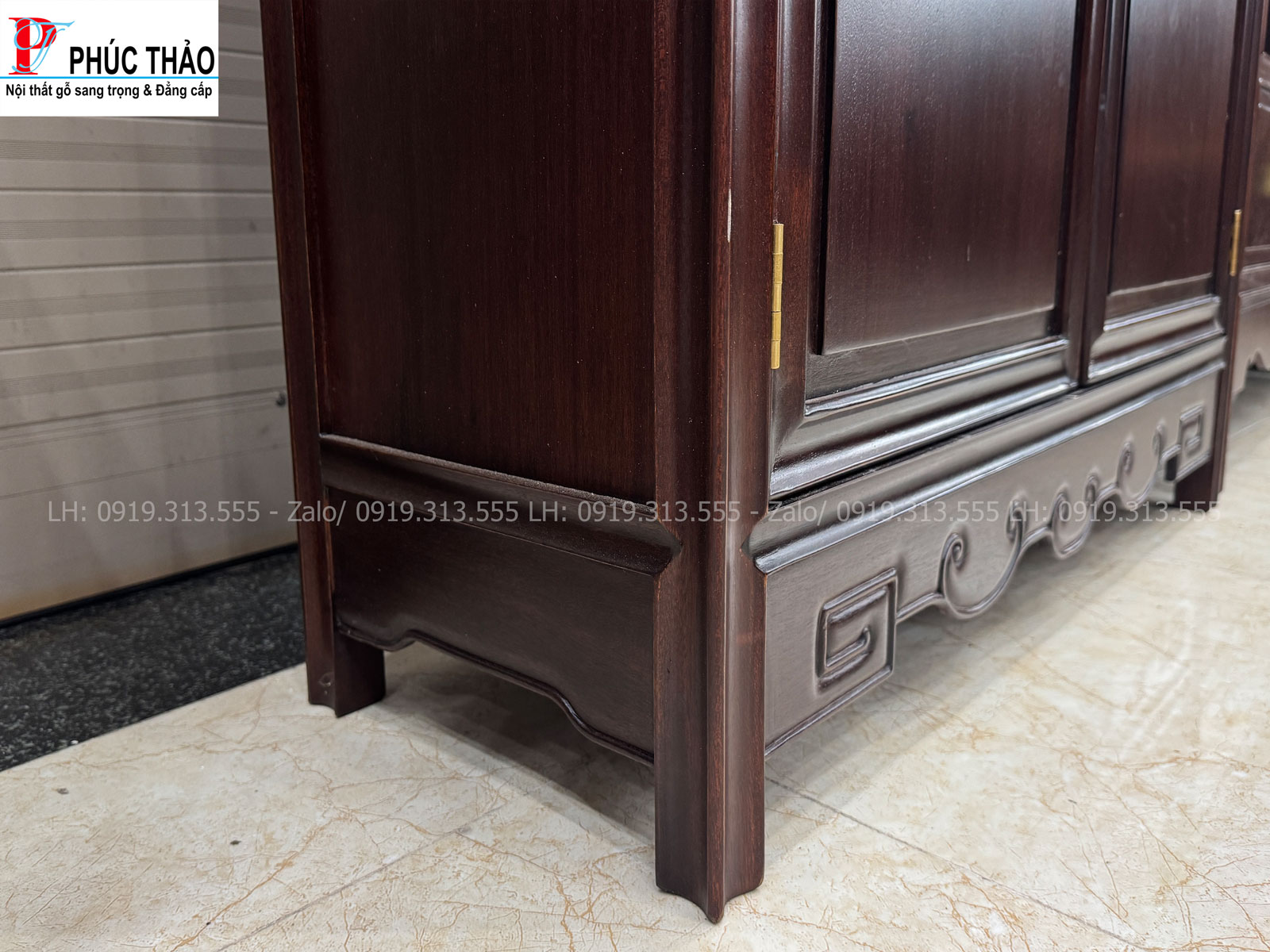 Gía trị thẩm mỹ tủ bày đồ gỗ gụ mang đến