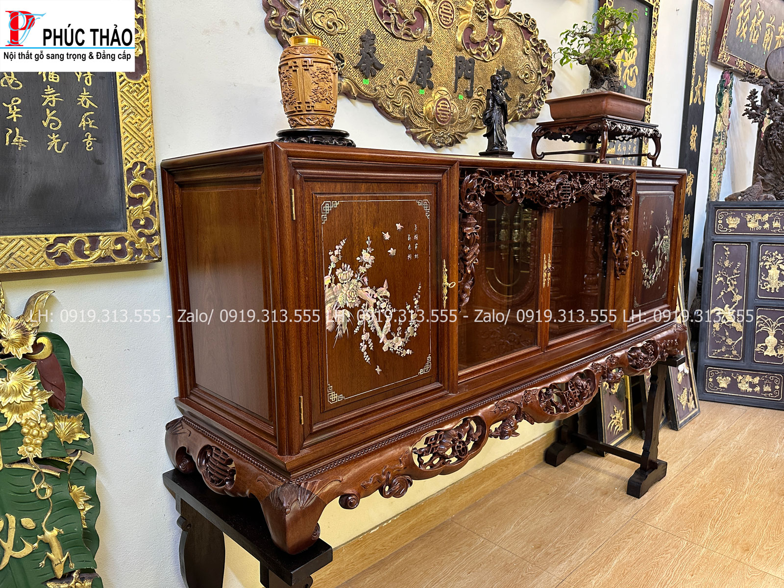 Tủ chè gỗ gụ - Biểu tượng của sự bền bỉ và đẳng cấp